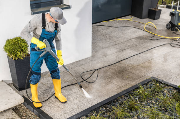 Best Residential Pressure Washing Services  in Hilbert, WI